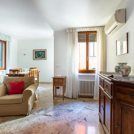 Ca Degli Angeli Apartment *